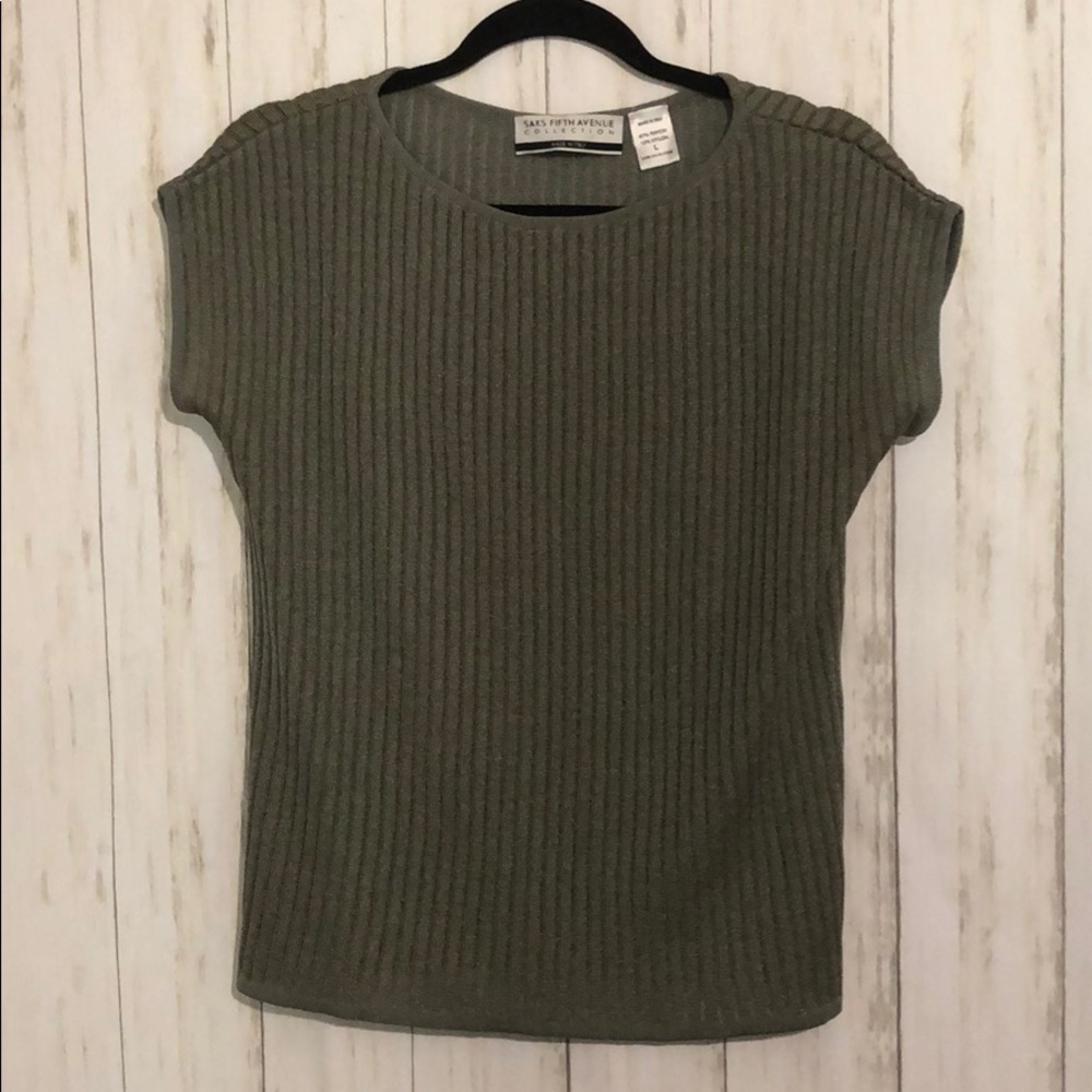 Saks fifth vintage top L olive green